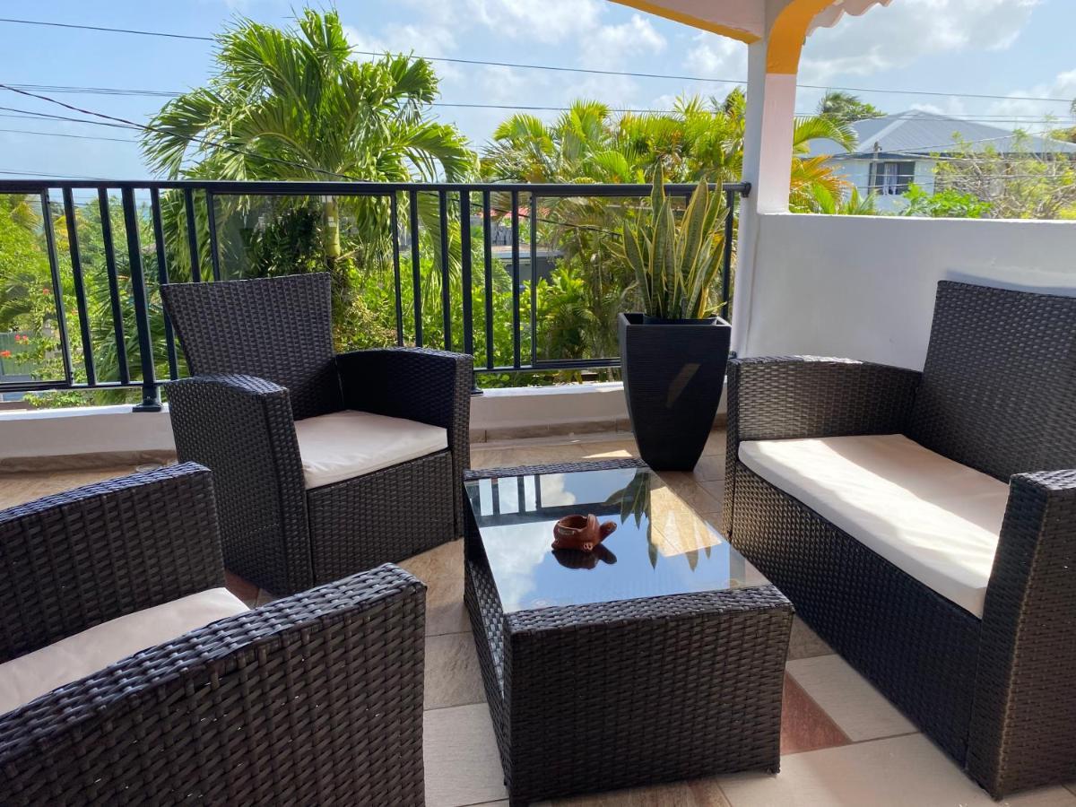 Chez Soul~Etage Entier Avec Vue Sur Mer Sainte-Rose Exterior foto