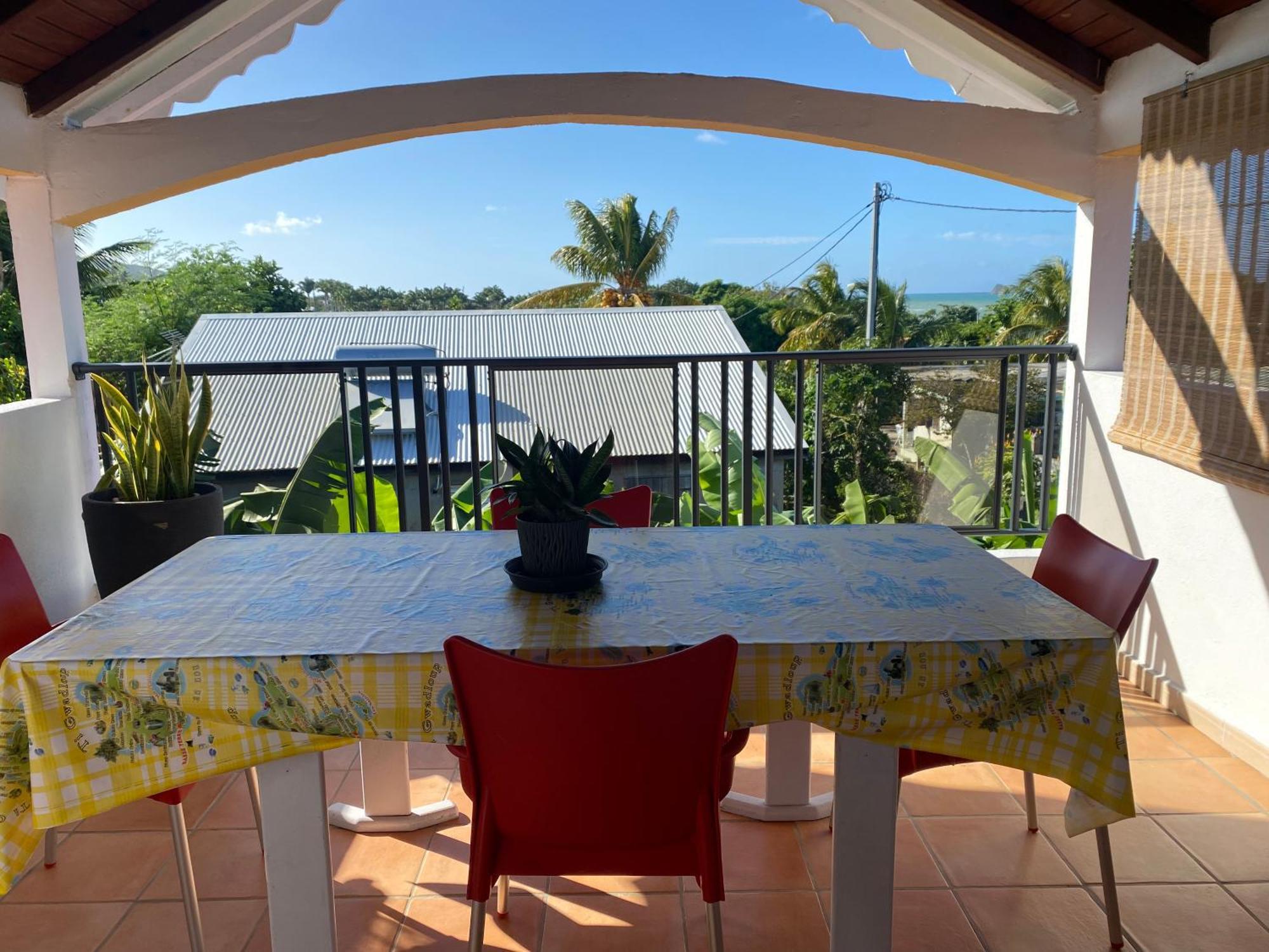 Chez Soul~Etage Entier Avec Vue Sur Mer Sainte-Rose Exterior foto